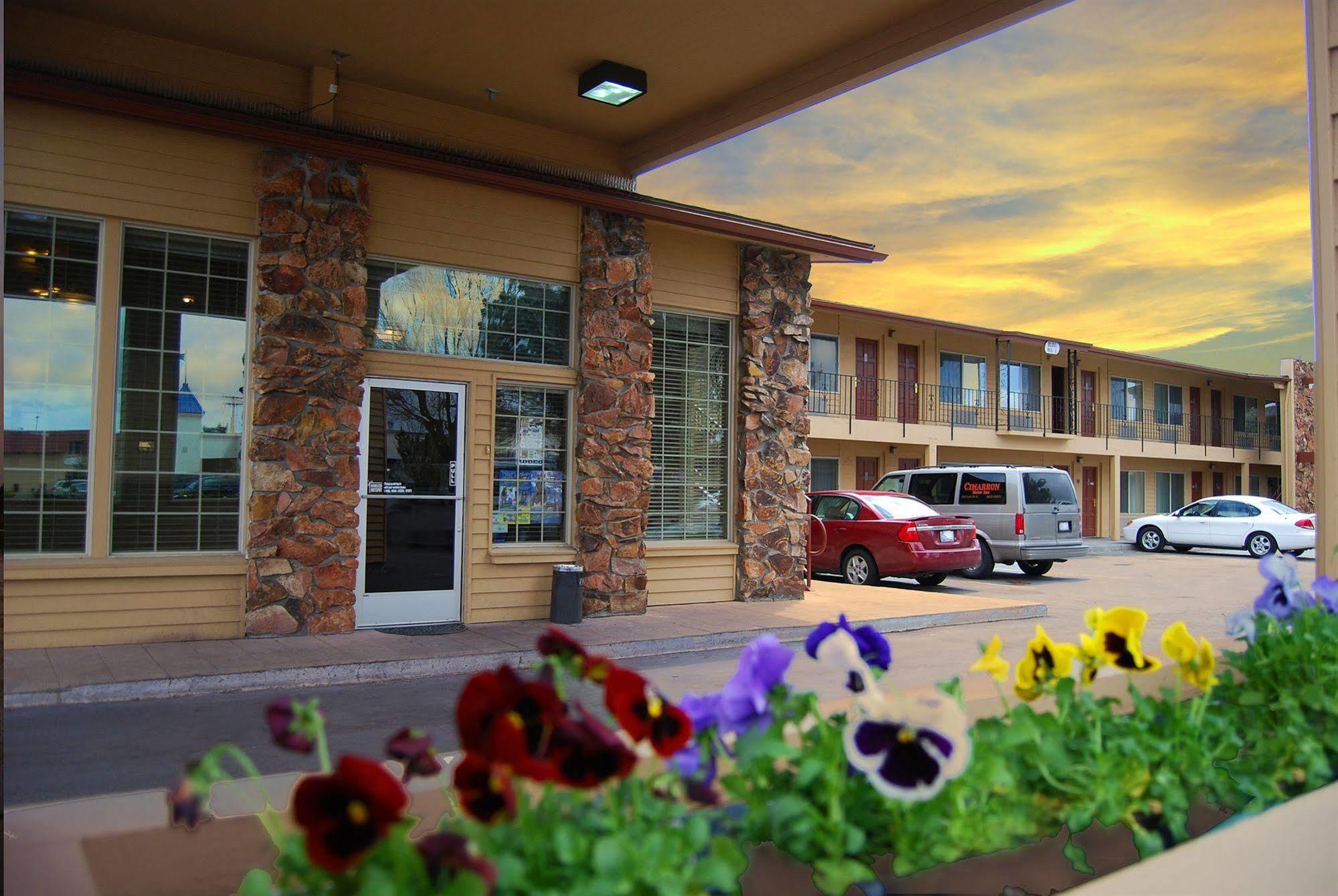 Cimarron Inn Klamath Falls Extérieur photo